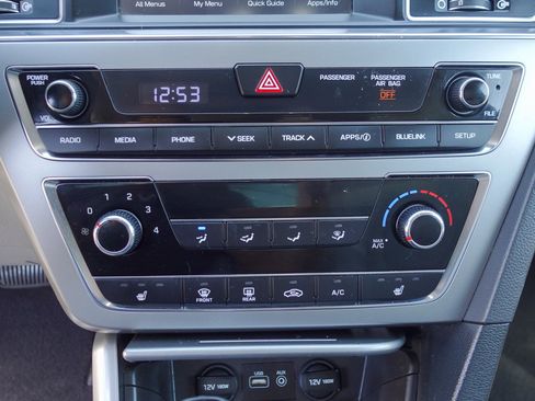 Used 2017 Hyundai Sonata Sport w/ Value Edition Package 02 FWD image 17