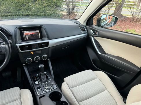 Used 2016 MAZDA CX-5 Touring w/ Bose/Moonroof Package image 9