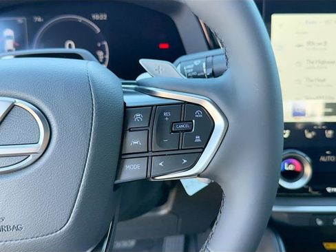 New 2026 Lexus RZ 350e 2WD image 38