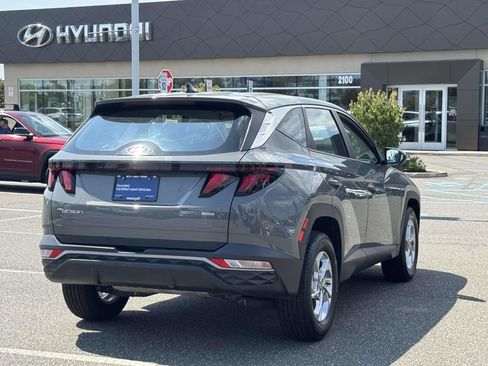 Used 2024 Hyundai Tucson SE AWD/4WD image 8