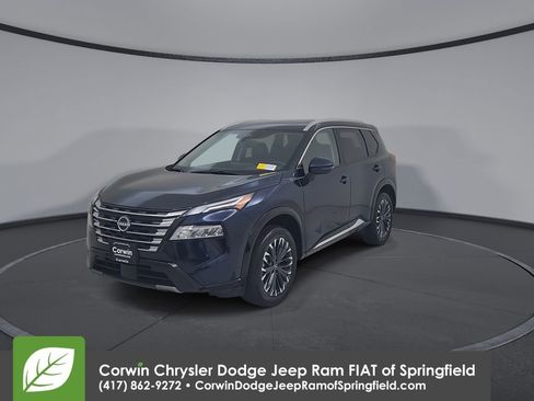 Used 2026 Nissan Rogue Platinum w/ Platinum Premium Package AWD/4WD image 6