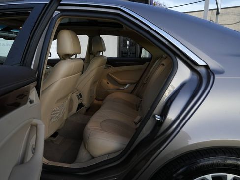 Used 2012 Cadillac CTS Luxury image 18