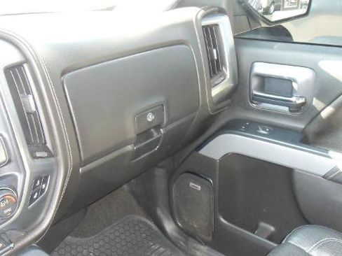 Used 2016 Chevrolet Silverado 1500 LTZ Z71 w/ LTZ Plus Package AWD/4WD image 23