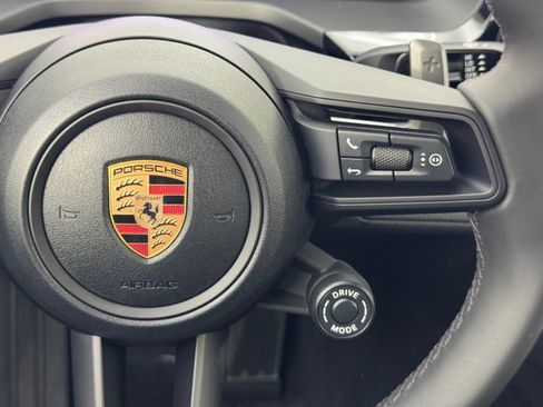 Used 2025 Porsche Panamera w/ Premium Package image 22