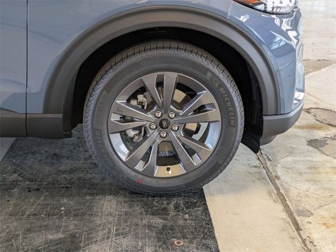 New 2026 Ford Explorer Active w/ Active Comfort Package image 22