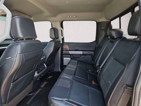 Used 2022 Ford F150 Lariat AWD/4WD image 18