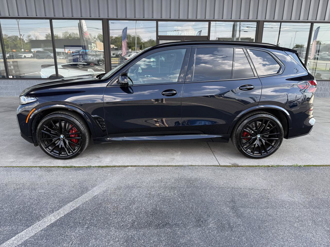 Used 2026 BMW X5 M60i AWD/4WD image 7