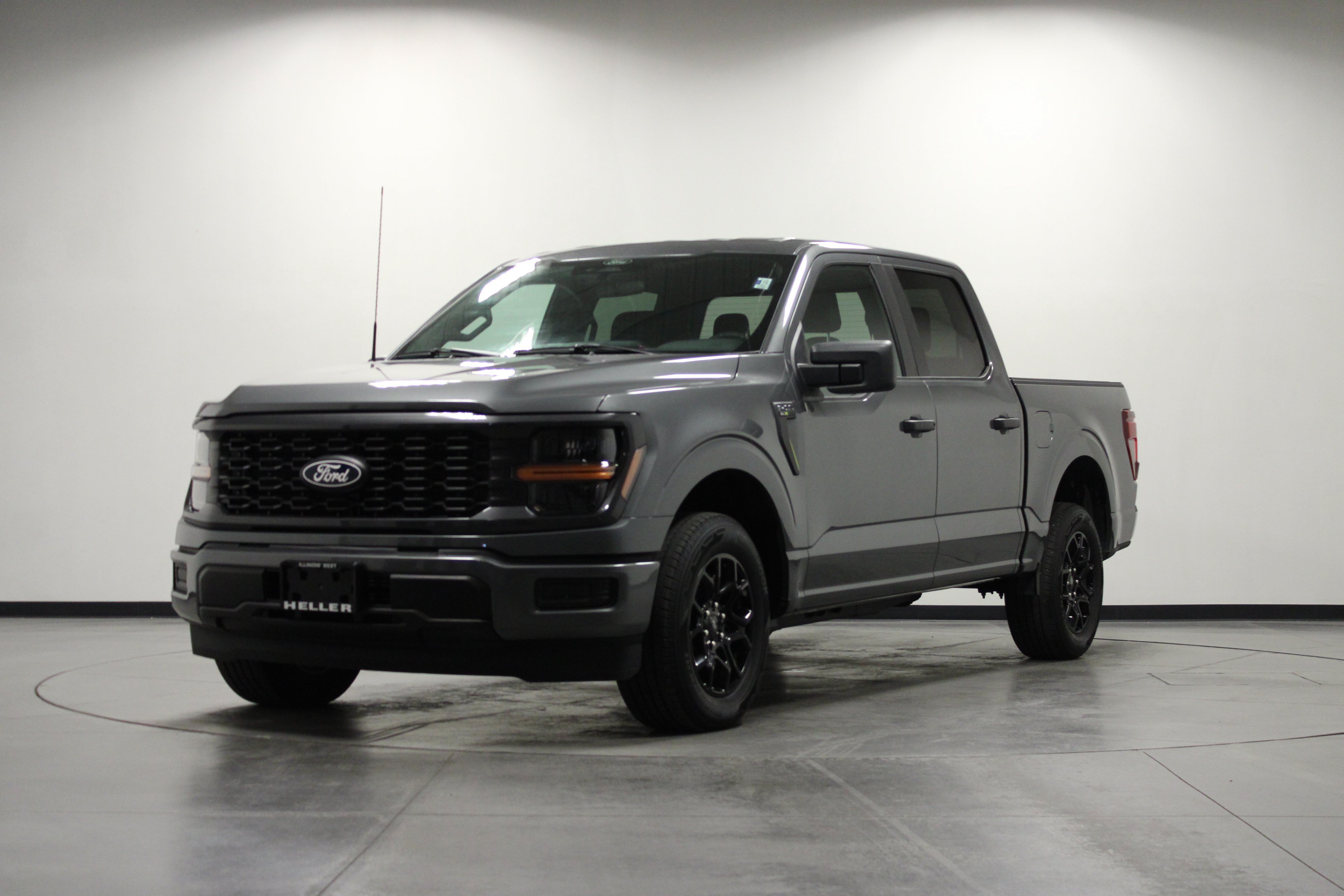 Used 2025 Ford F150 STX RWD image 8