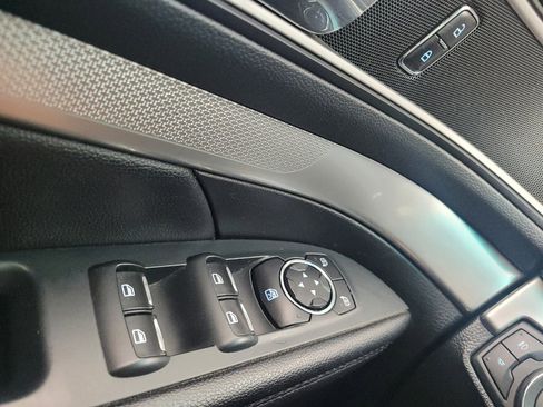 Used 2016 Ford Explorer XLT AWD/4WD image 27