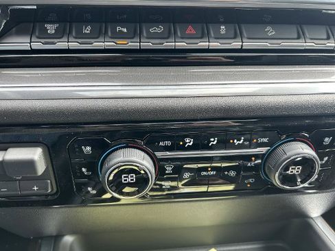 New 2026 Chevrolet Silverado 2500 High Country w/ High Country Premium Package AWD/4WD image 45