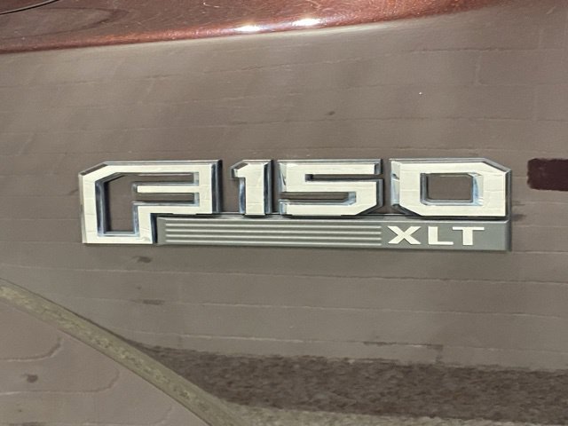 Certified 2018 Ford F150 XLT w/ Equipment Group 302A Luxury AWD/4WD image 29