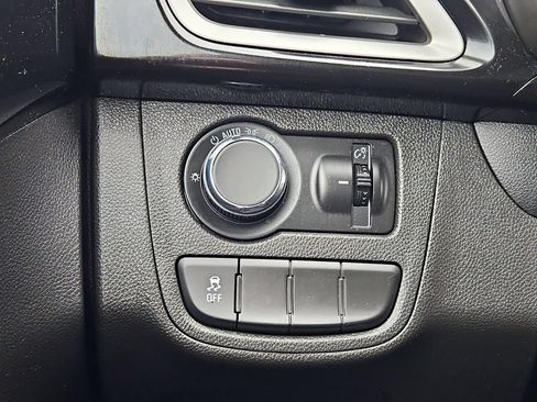 Certified 2019 Chevrolet Spark LT FWD image 16