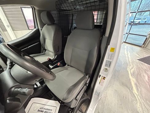 Used 2021 Nissan NV200 SV w/ Back Door Glass Package image 5