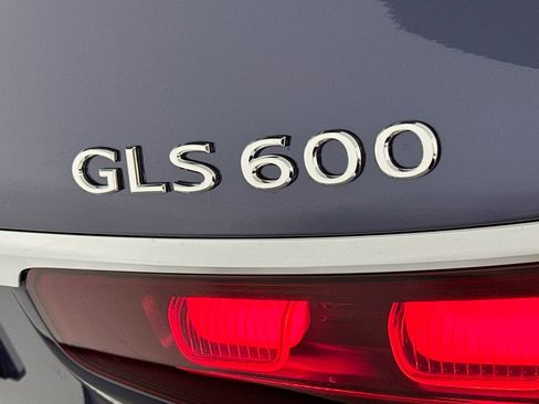 New 2026 Mercedes-Benz Maybach GLS 600 4MATIC image 10