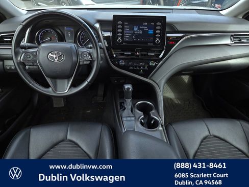 Used 2023 Toyota Camry SE image 13
