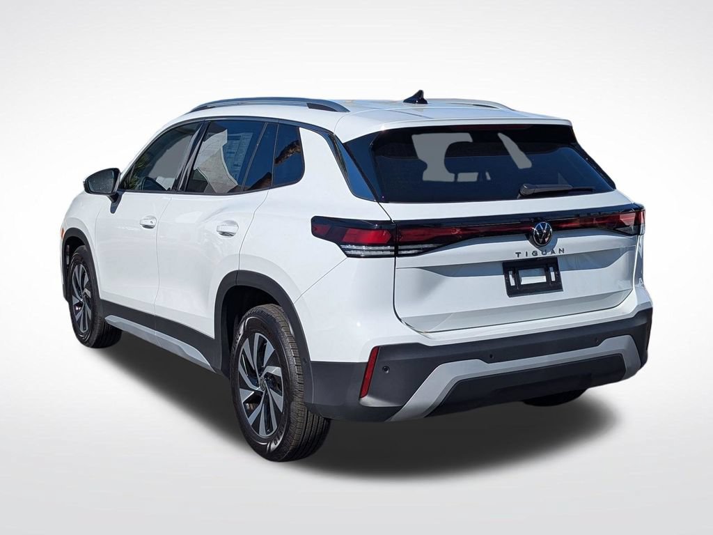 Certified 2026 Volkswagen Tiguan S FWD image 5