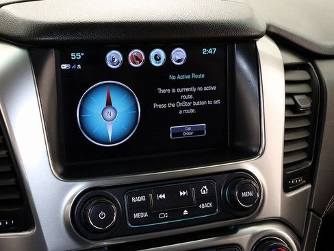 Used 2019 Chevrolet Tahoe LT w/ LT Signature Package image 19