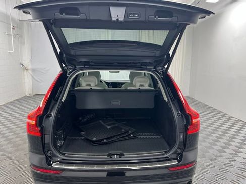 Used 2024 Volvo XC60 T8 Plus w/ Protection Package Premier AWD/4WD image 8
