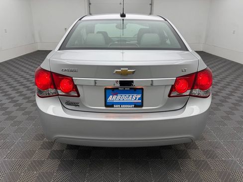 Used 2016 Chevrolet Cruze LT FWD image 9