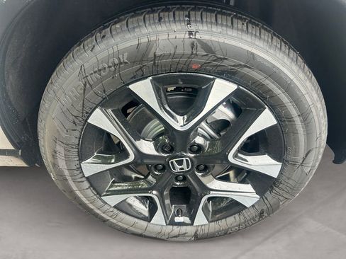 New 2026 Honda HR-V EX-L image 14