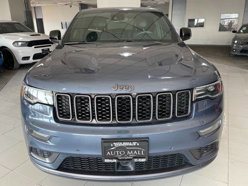 Used 2019 Jeep Grand Cherokee Limited X image 2