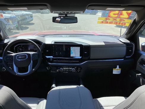New 2025 GMC Sierra 2500 SLT w/ SLT Premium Package image 11