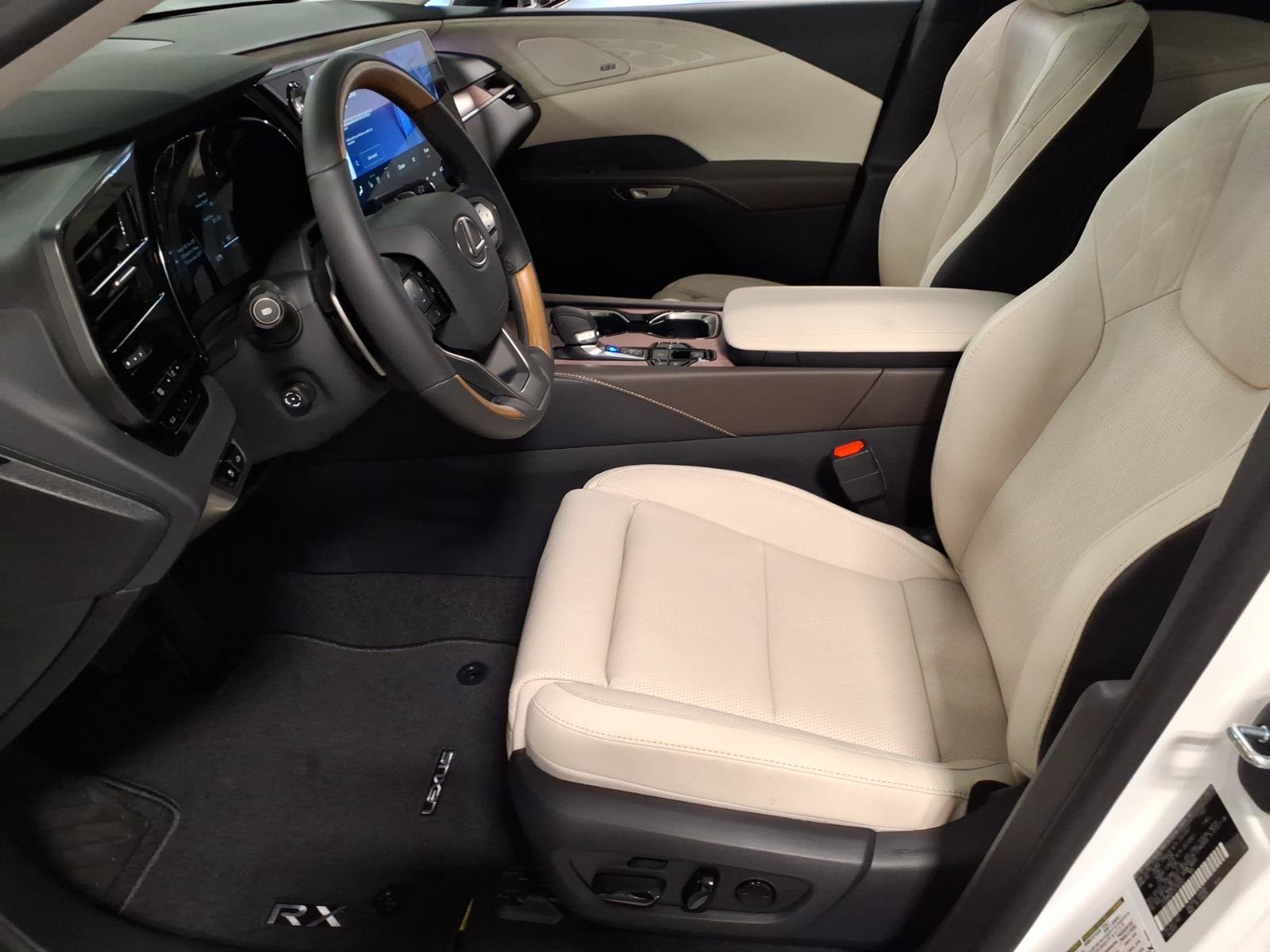New 2026 Lexus RX 350h AWD/4WD image 5