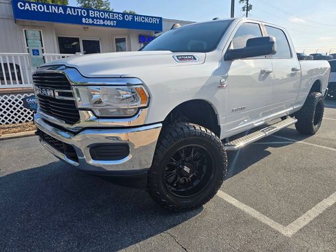 Used 2021 RAM 2500 Big Horn AWD/4WD image 2