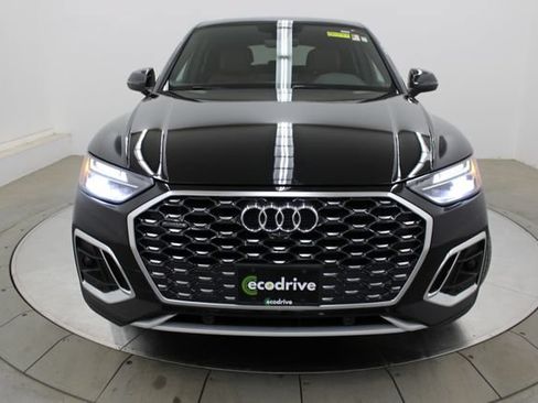 Used 2023 Audi Q5 2.0T Premium Plus w/ Premium Plus Package AWD/4WD image 2