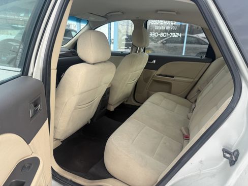 Used 2008 Ford Taurus SEL image 17