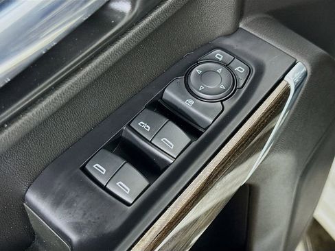 Used 2021 Chevrolet Silverado 1500 LT AWD/4WD image 20