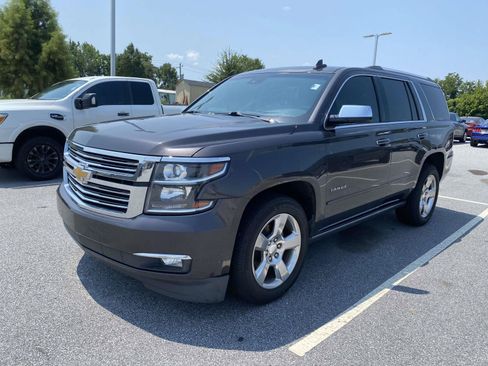 Used 2017 Chevrolet Tahoe Premier RWD image 3