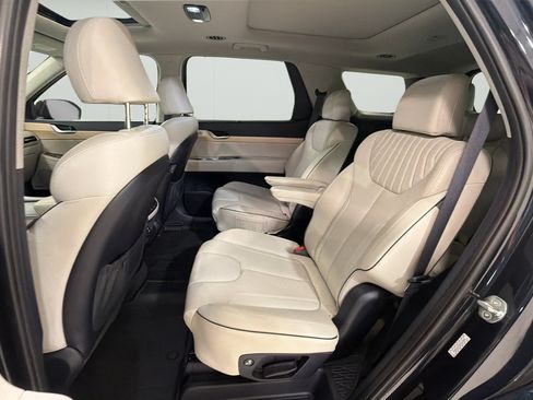 Used 2023 Hyundai Palisade Limited FWD image 20