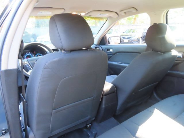 Used 2011 Ford Fusion SE FWD image 13