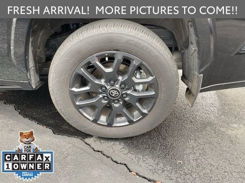 Certified 2025 Toyota Sequoia Platinum image 6