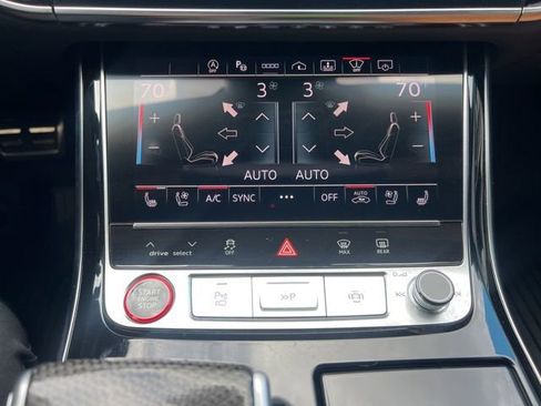 Used 2024 Audi S8 image 54