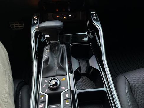 Used 2025 Kia Sorento SX Prestige image 29