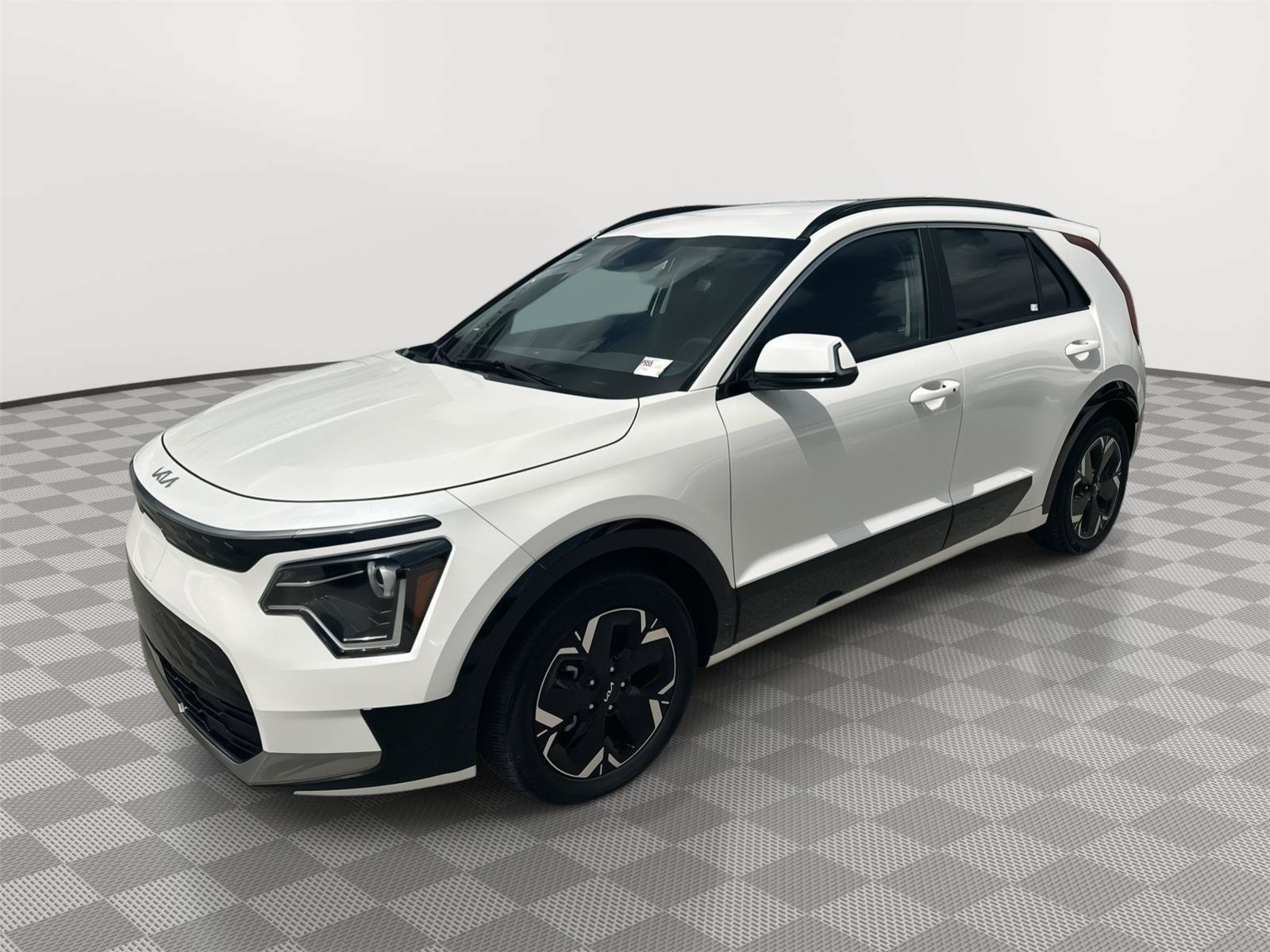 Used 2024 Kia Niro Wind FWD image 1