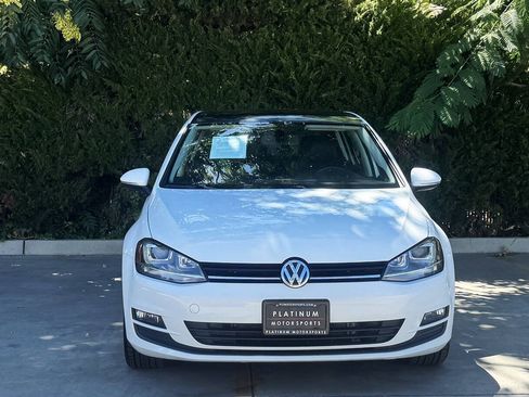 Used 2015 Volkswagen Golf SE w/ Lighting Package FWD image 2
