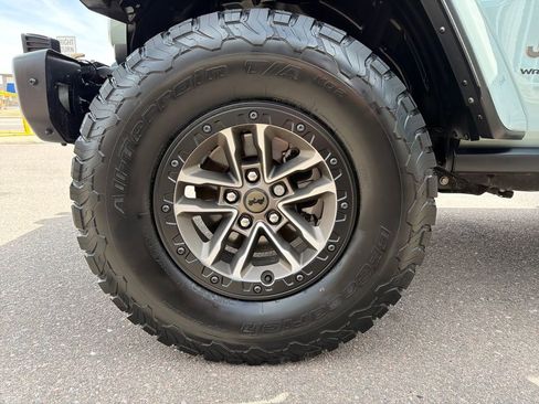 Used 2024 Jeep Wrangler Unlimited Rubicon 392 image 27
