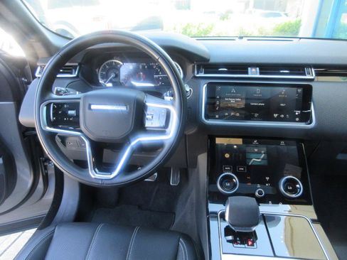Used 2023 Land Rover Range Rover Velar R-Dynamic S AWD/4WD image 46