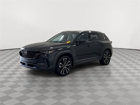 Used 2025 MAZDA CX-50 AWD 2.5 S w/ Premium Plus Pkg image 4