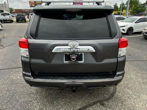 Used 2013 Toyota 4Runner SR5 w/ Convenience Pkg AWD/4WD image 10