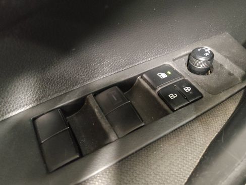 Used 2024 Toyota Corolla LE image 27