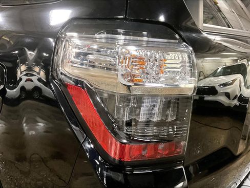 Used 2024 Toyota 4Runner Limited image 27