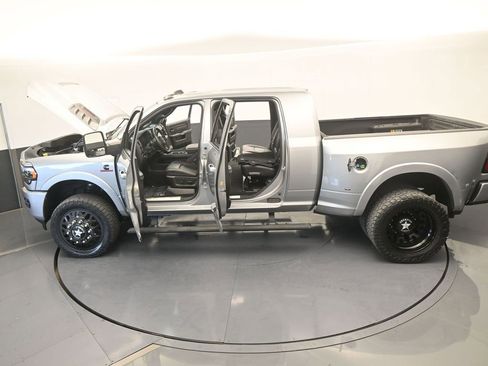 Used 2024 RAM 3500 Limited image 68