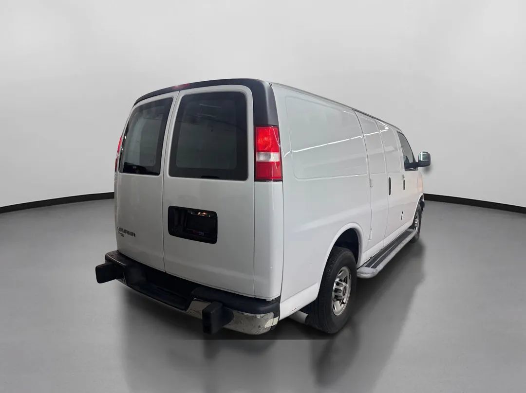 Used 2022 GMC Savana 2500 w/ Driver Convenience Package RWD image 10