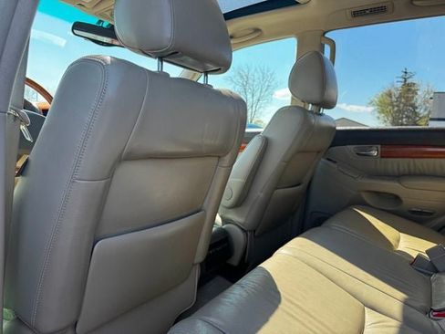 Used 2004 Lexus GX 470 AWD/4WD image 15