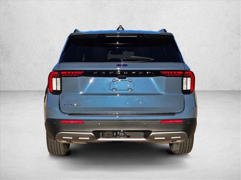 New 2026 Ford Explorer Active w/ Active Comfort Package image 8