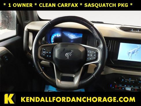 Used 2023 Ford Bronco Wildtrak image 12